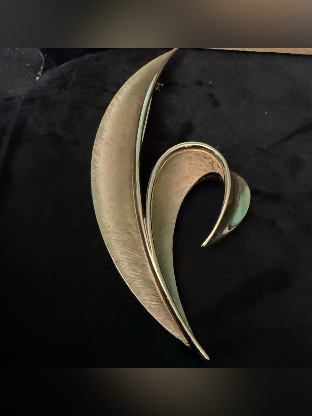 Vintage Crown Trifari Gold-Tone Brooch